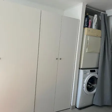 アパート Renove Rdc Terrasse Wepion ナミュール