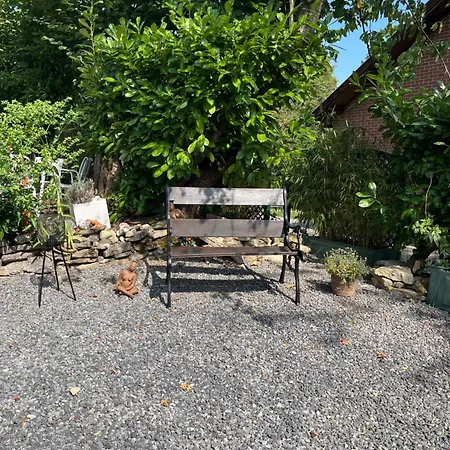 アパート Renove Rdc Terrasse Wepion ナミュール