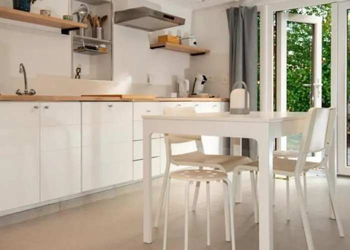 Апартаменты Renove Rdc Terrasse Wepion